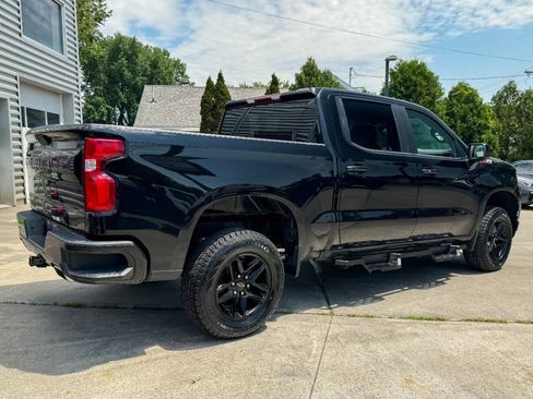 Used 2020 Chevrolet Silverado 1500 LT Trail Boss w/ Convenience Package AWD/4WD image 3
