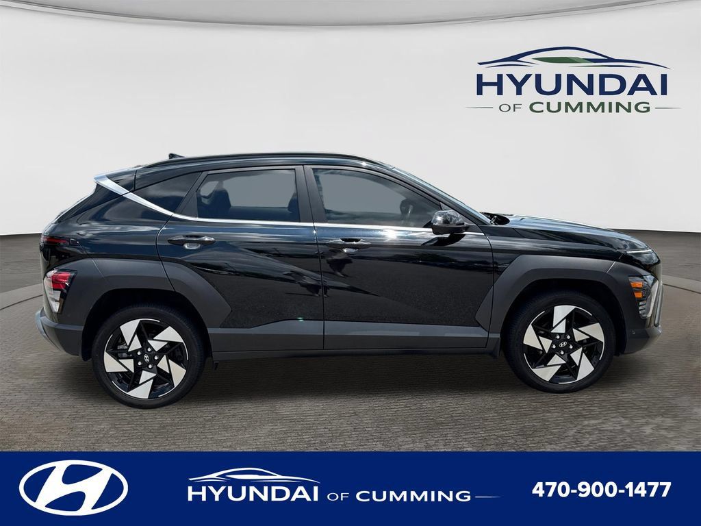 Used 2024 Hyundai Kona Limited AWD/4WD image 9