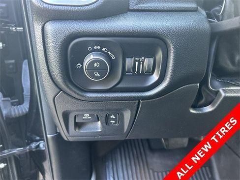 Certified 2022 RAM 1500 Laramie w/ Trailer Tow Group image 17