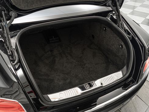 Used 2015 Bentley Flying Spur W12 image 19