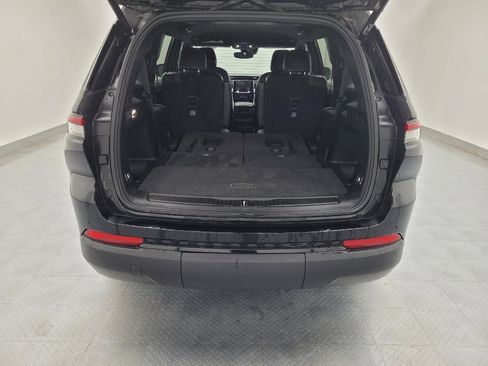 Used 2021 Jeep Grand Cherokee L Laredo image 33