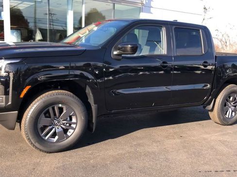 New 2026 Nissan Frontier SV w/ SV Convenience Package image 4