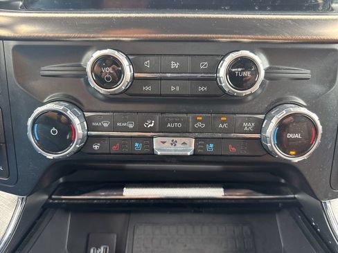 Used 2022 Ford F150 King Ranch w/ Equipment Group 601A High AWD/4WD image 36