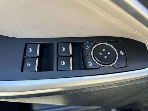 Used 2022 Ford Explorer XLT w/ Equipment Group 202A image 56