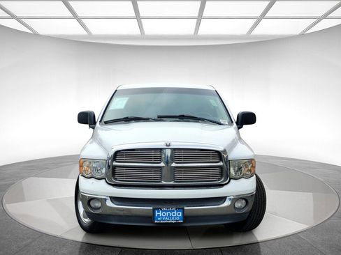 Used 2004 Dodge Ram 1500 Truck SLT image 2