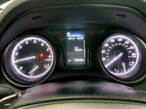 Used 2023 Toyota Camry SE image 17