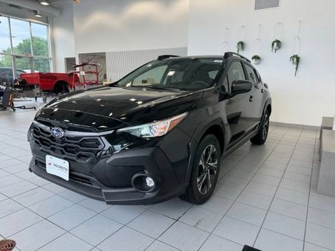 Used 2025 Subaru Crosstrek 2.5i Premium AWD/4WD image 28