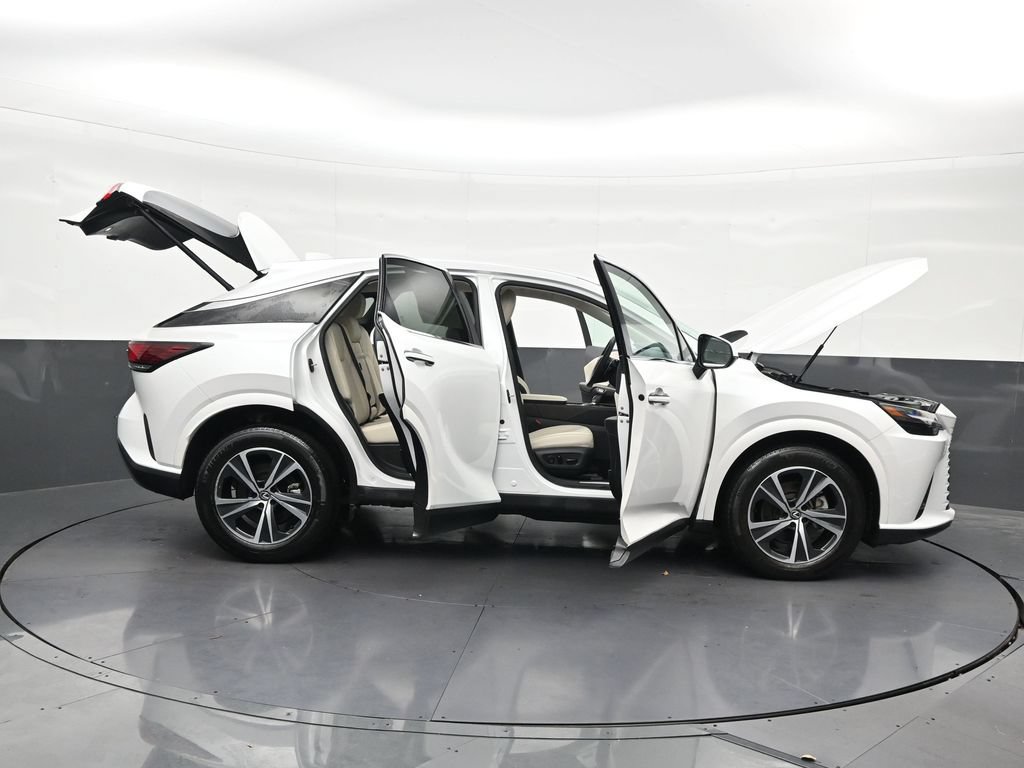 Used 2024 Lexus RX 350 FWD w/ Technology Package image 33