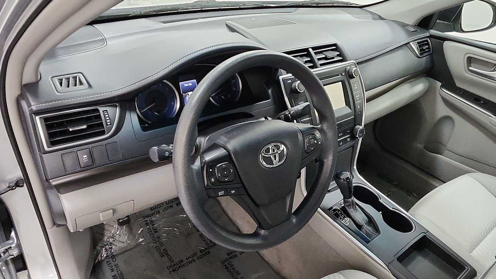 Certified 2016 Toyota Camry LE FWD image 12