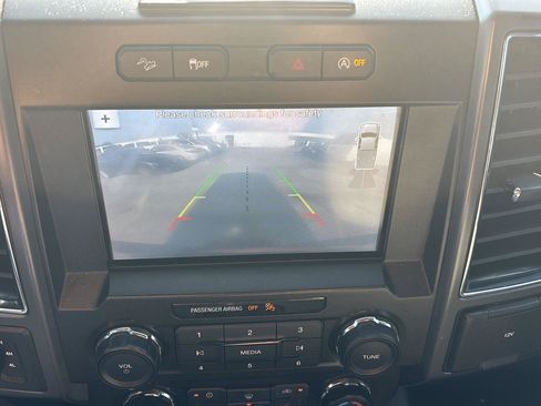 Used 2018 Ford F150 XLT w/ Equipment Group 302A Luxury AWD/4WD image 20