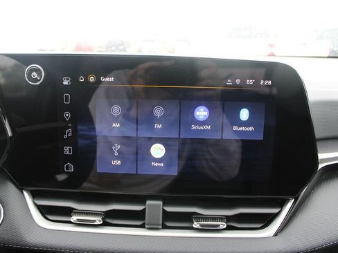 New 2026 Chevrolet Equinox LT FWD image 42