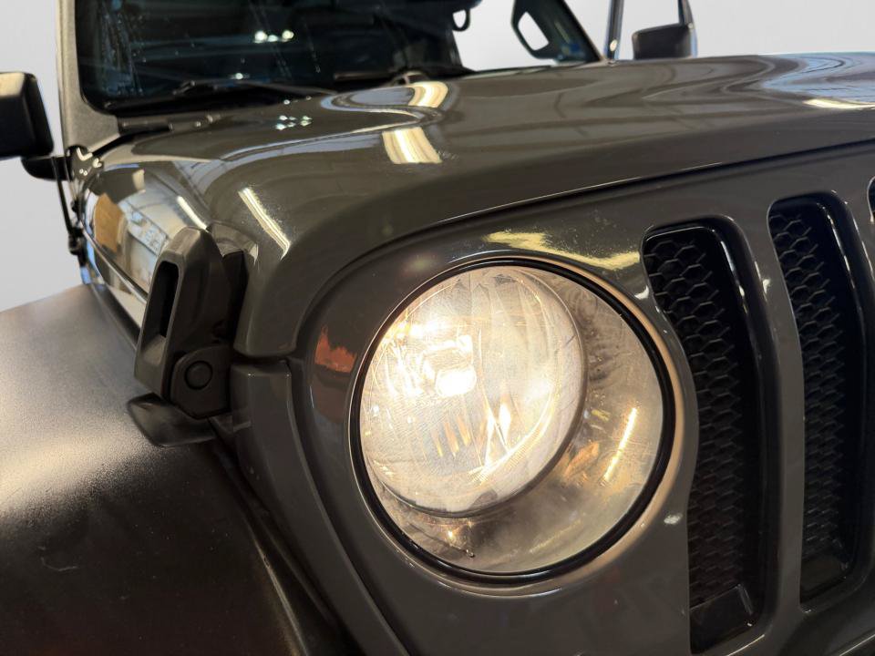 Used 2020 Jeep Wrangler Unlimited Sport AWD/4WD image 28