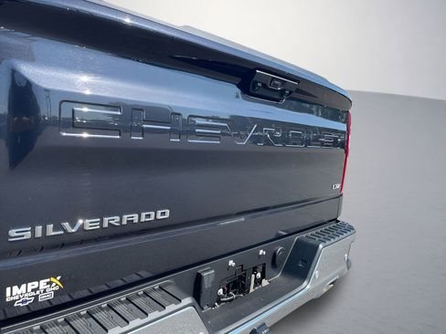 Used 2024 Chevrolet Silverado 1500 LTZ w/ LTZ Convenience Package II AWD/4WD image 34