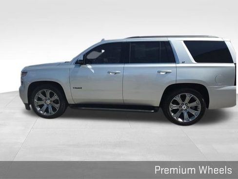 Used 2019 Chevrolet Tahoe LT AWD/4WD image 18