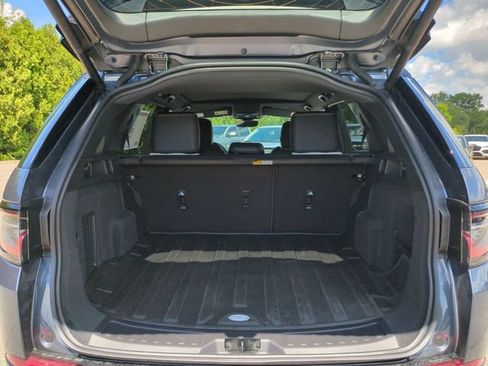 New 2026 Land Rover Discovery Sport Landmark AWD/4WD image 16