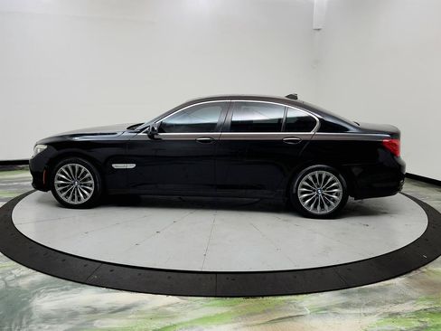 Used 2012 BMW 740i RWD image 8