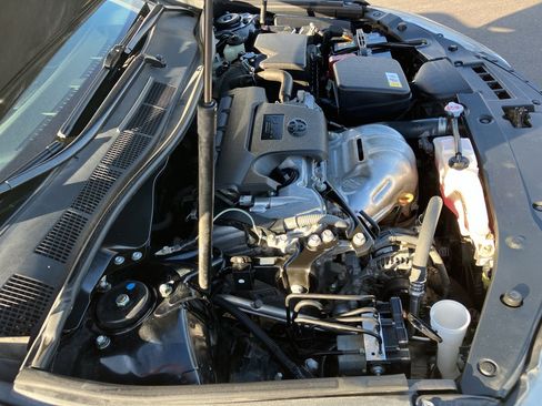 Used 2017 Toyota Camry SE image 35