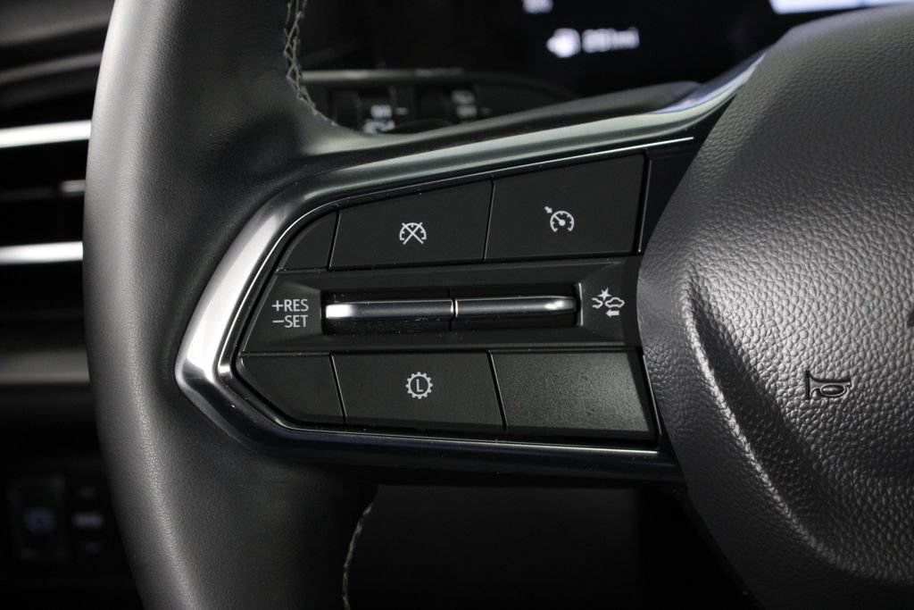 Used 2026 Chevrolet Traverse LT FWD image 26