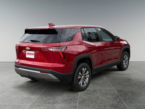 New 2026 Chevrolet Equinox LT AWD/4WD image 5