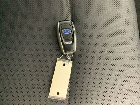 Used 2019 Subaru Outback 2.5i Limited AWD/4WD image 44