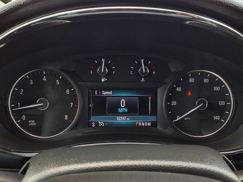 Used 2019 Buick Encore Preferred FWD image 9