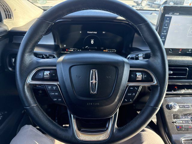Used 2023 Lincoln Nautilus FWD w/ Premium Package image 16