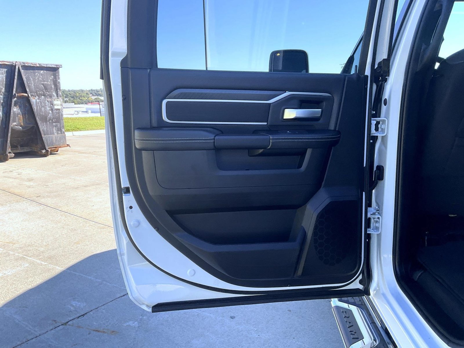 Used 2026 RAM 2500 Big Horn AWD/4WD image 18