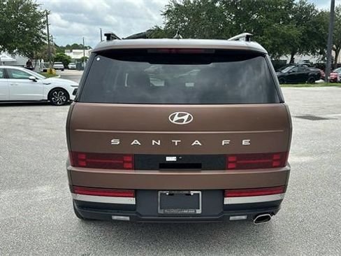 Used 2024 Hyundai Santa Fe Limited FWD image 6