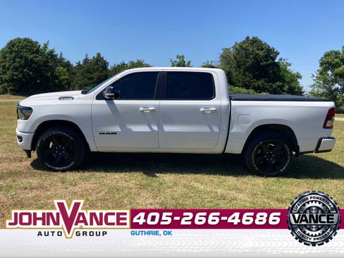 Used 2022 RAM 1500 Big Horn AWD/4WD image 2