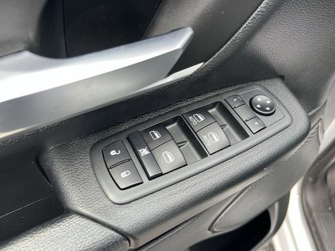 Used 2020 RAM 1500 Big Horn AWD/4WD image 15