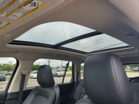 Certified 2024 Lincoln Aviator AWD w/ Premium Package image 11