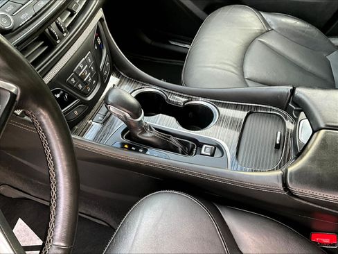 Used 2017 Buick Envision Essence AWD/4WD image 17