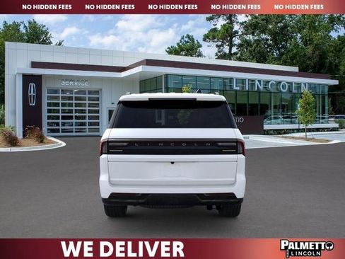 New 2026 Lincoln Navigator Reserve AWD/4WD image 5
