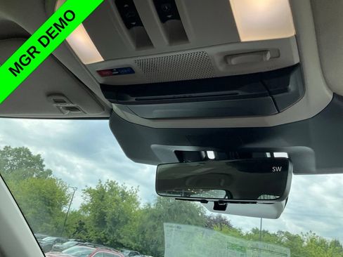 Used 2026 Subaru Ascent Touring w/ Popular Package #1 AWD/4WD image 28