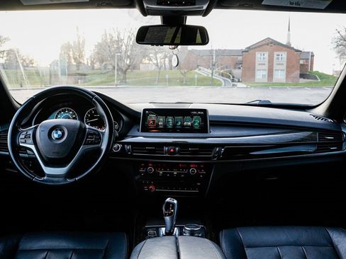 Used 2017 BMW X5 xDrive35i image 11
