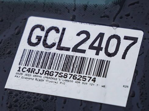 New 2025 Jeep Grand Cherokee L Altitude image 30