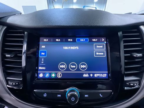 Used 2020 Chevrolet Trax LS FWD image 25