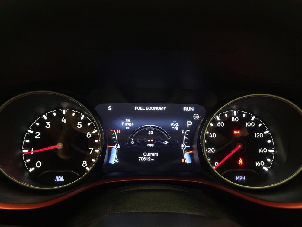 Used 2017 Jeep Compass Trailhawk AWD/4WD image 23