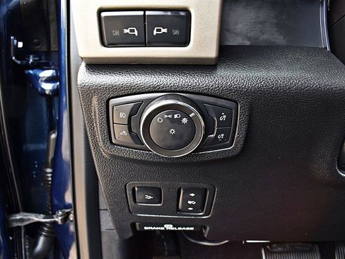 Used 2020 Ford F350 Lariat w/ Lariat Ultimate Package AWD/4WD image 45