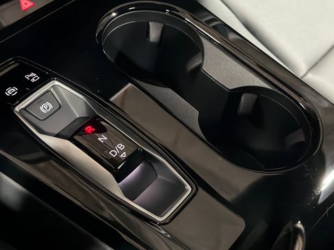 New 2027 Audi Q6 e-tron Premium AWD/4WD image 21
