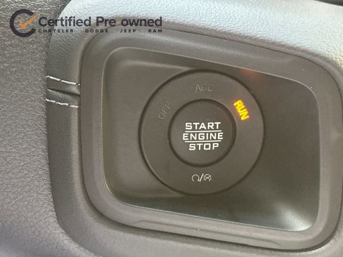 Certified 2025 Jeep Wrangler Unlimited Sahara AWD/4WD image 24