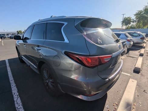 Used 2017 INFINITI QX60 Luxe w/ Deluxe Technology Package AWD/4WD image 6