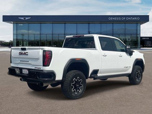 Used 2025 GMC Sierra 2500 AT4X AWD/4WD image 6