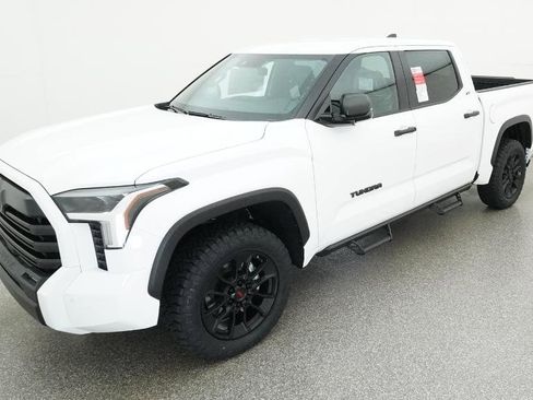 New 2026 Toyota Tundra SR5 AWD/4WD image 12