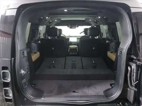 New 2025 Land Rover Defender 130 V8 AWD/4WD image 29