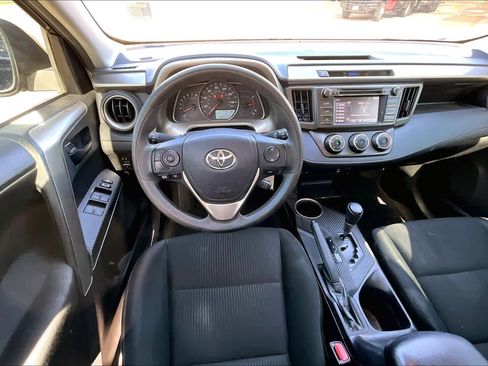 Used 2015 Toyota RAV4 LE image 6
