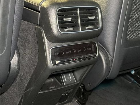 Used 2022 Mercedes-Benz GLE 350 4MATIC image 17