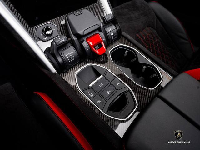 Used 2024 Lamborghini Urus S AWD/4WD image 26