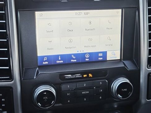 Certified 2020 Ford F150 Platinum w/ Equipment Group 701A Luxury image 19