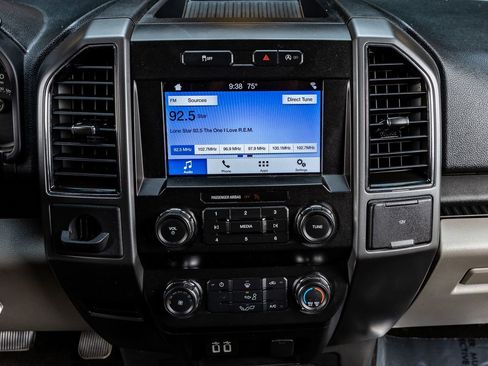 Used 2019 Ford F150 XLT image 22